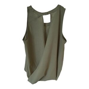 Paper Crane Open Back Blouse Sz S Olive Green SPRING Round Neck High Low Sleeve…